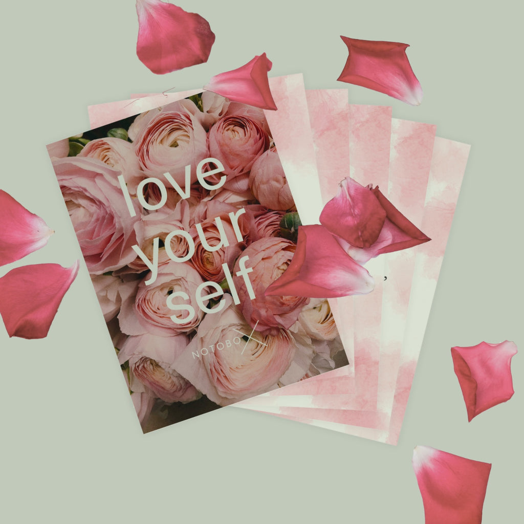Dárkový box MYSTERY BOX s překvapením a afirmačními kartami LOVE YOURSELF 1 ks NOTOBOX fotografie č. 2